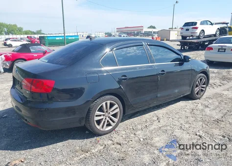 2014 Volkswagen Jetta 1.8T Se z USA, uszkodzony, nr VIN 3VWD07AJ5EM291940